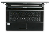 Keynux Ymax I7 - Clevo W870CU - Clevo W871CU avec Intel Core i7, 2 disques durs internes en RAID, directX 11 ou Quadro FX2800